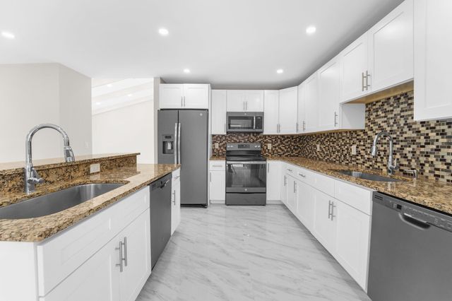 22207 Alyssum Way, Boca Raton, FL 33433