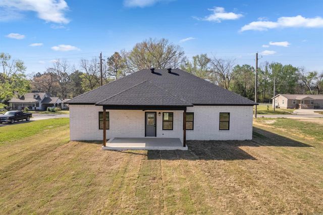 207 E Florida, Beebe, AR 72012