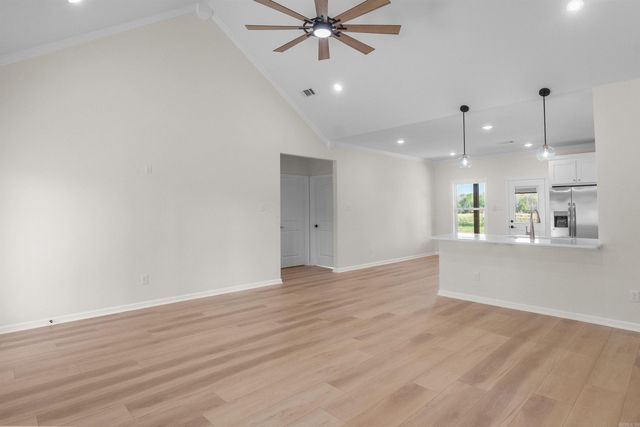 207 E Florida, Beebe, AR 72012