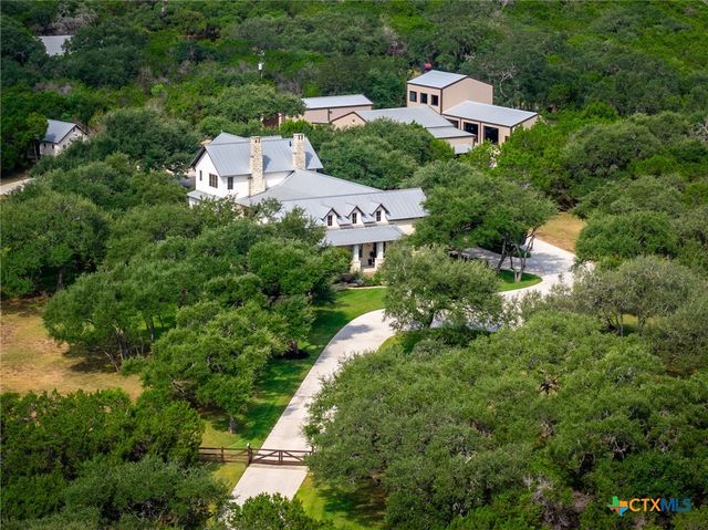 1945 Hoffmann Lane, New Braunfels, TX 78132