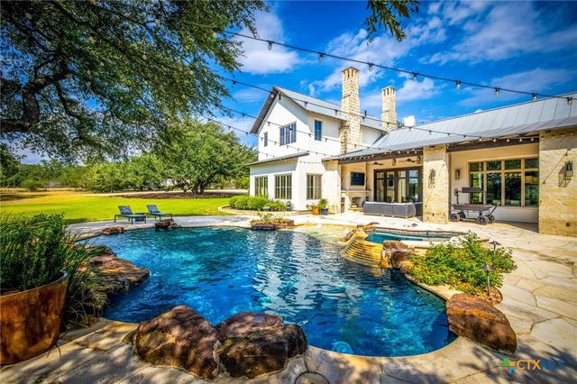 1945 Hoffmann Lane, New Braunfels, TX 78132