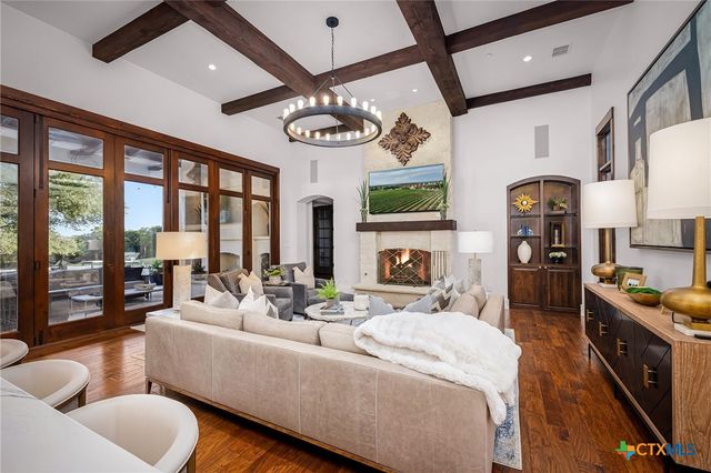 1945 Hoffmann Lane, New Braunfels, TX 78132