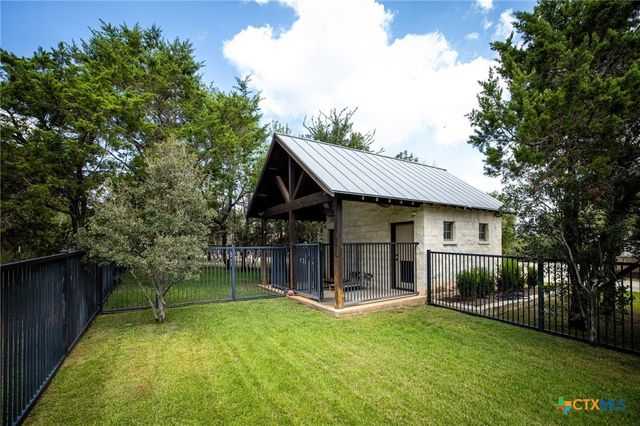 1945 Hoffmann Lane, New Braunfels, TX 78132