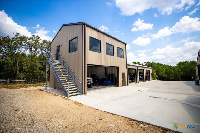 1945 Hoffmann Lane, New Braunfels, TX 78132