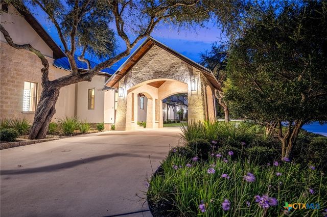 1945 Hoffmann Lane, New Braunfels, TX 78132