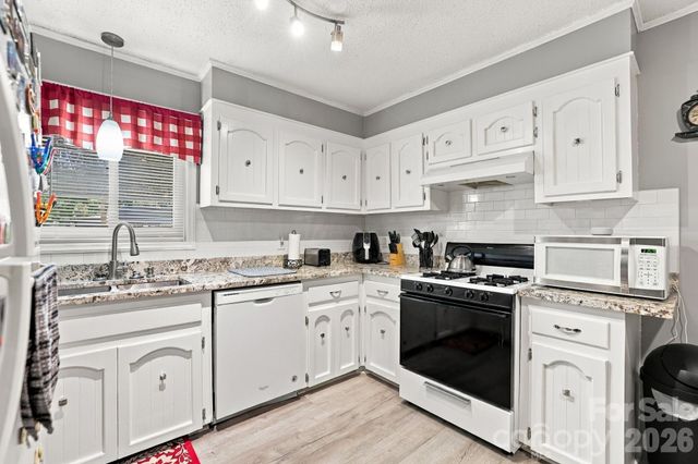 1619 Rhyne Carter Road, Gastonia, NC 28054