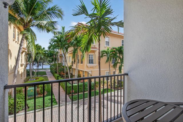 11778 Valencia Gardens Avenue, Palm Beach Gardens, FL 33410