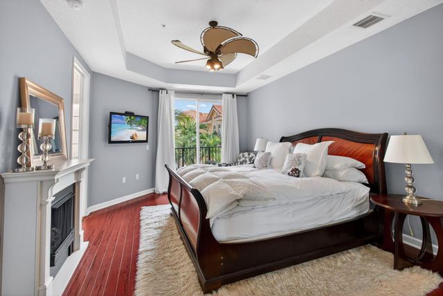 11778 Valencia Gardens Avenue, Palm Beach Gardens, FL 33410