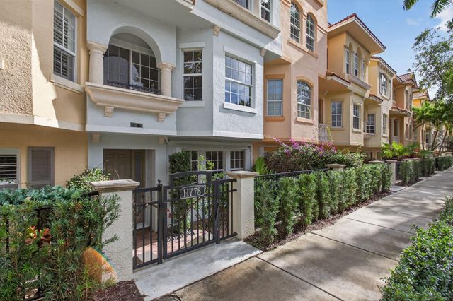 11778 Valencia Gardens Avenue, Palm Beach Gardens, FL 33410