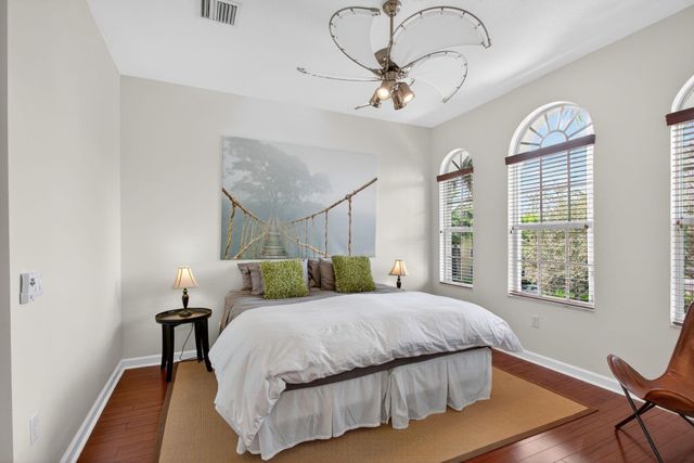 11778 Valencia Gardens Avenue, Palm Beach Gardens, FL 33410