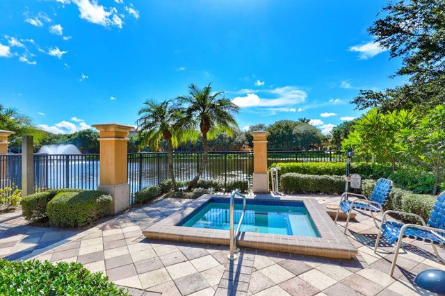 11778 Valencia Gardens Avenue, Palm Beach Gardens, FL 33410