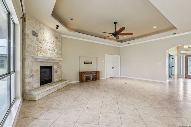 197 Vintage Ranch, La Vernia, TX 78121