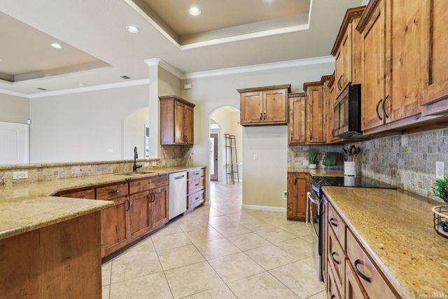 197 Vintage Ranch, La Vernia, TX 78121