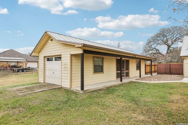 197 Vintage Ranch, La Vernia, TX 78121
