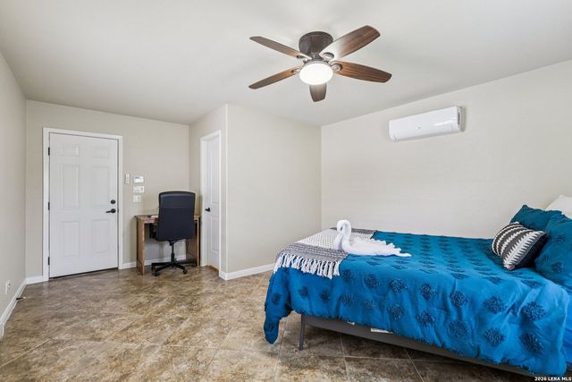 197 Vintage Ranch, La Vernia, TX 78121