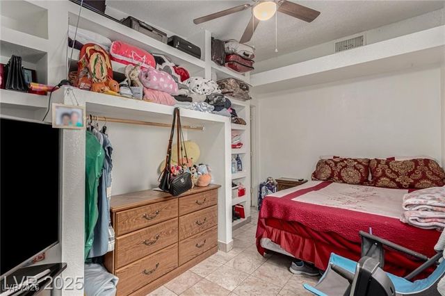 1924 South 6th Street, Las Vegas, NV 89104