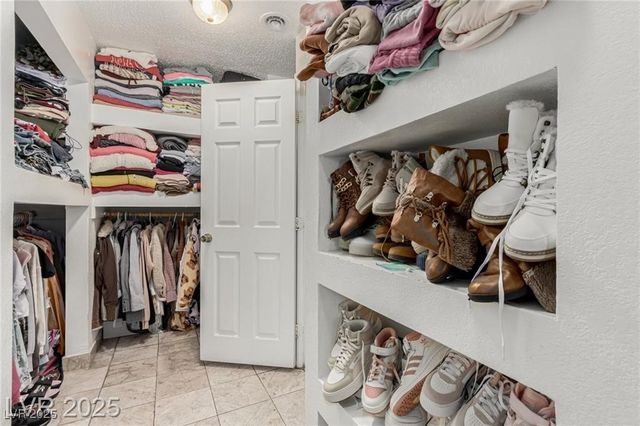 1924 South 6th Street, Las Vegas, NV 89104