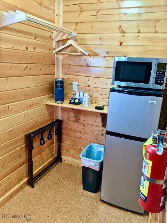 132 N Electric Street, West Yellowstone, MT 59758 photo 10