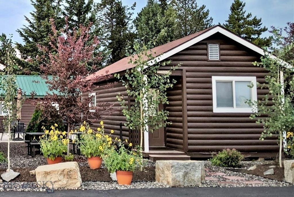 132 N Electric Street, West Yellowstone, MT 59758 photo 29