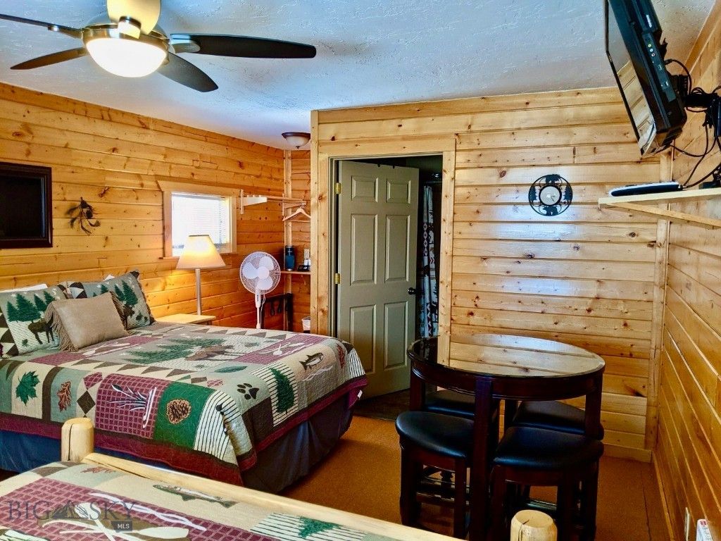 132 N Electric Street, West Yellowstone, MT 59758 photo 5