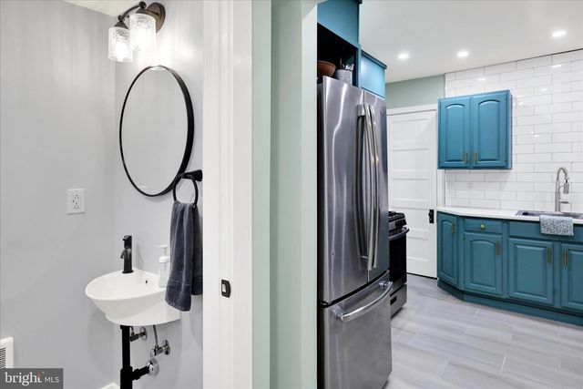 430 CARSONIA AVE, Reading, PA 19606