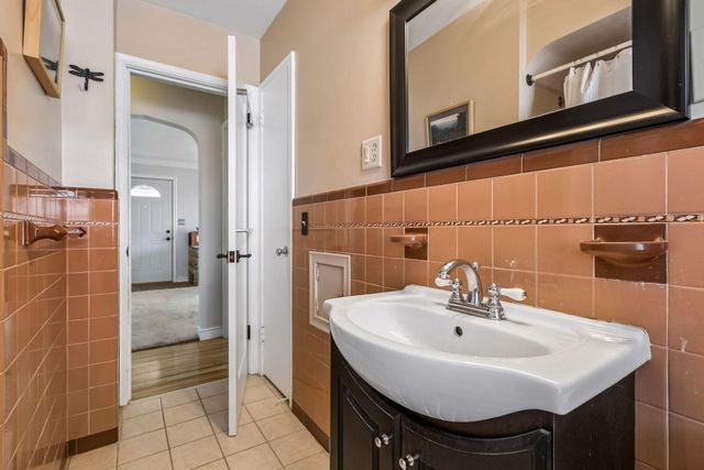 1265 Schletti Street, Saint Paul, MN 55117