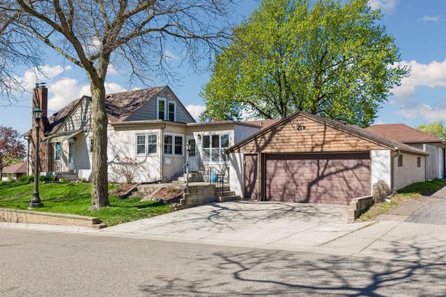 1265 Schletti Street, Saint Paul, MN 55117