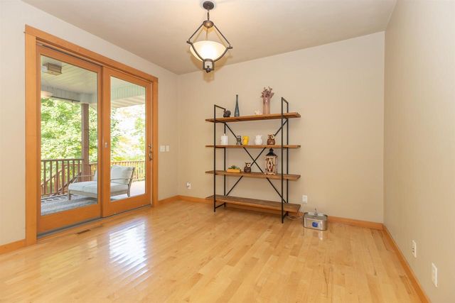 N1499 FOREST GLEN DRIVE, Greenville, WI 54942