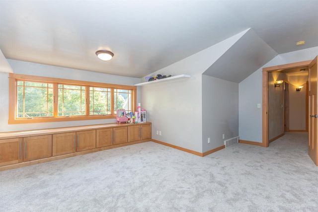 N1499 FOREST GLEN DRIVE, Greenville, WI 54942