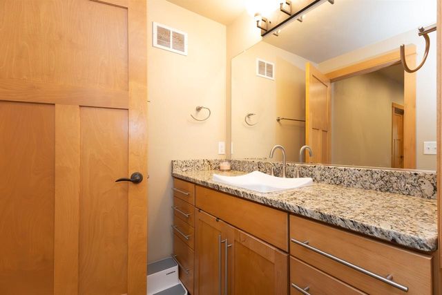 N1499 FOREST GLEN DRIVE, Greenville, WI 54942