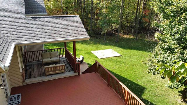 N1499 FOREST GLEN DRIVE, Greenville, WI 54942