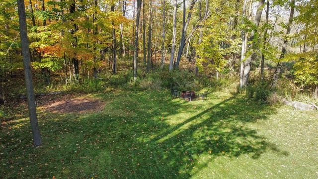 N1499 FOREST GLEN DRIVE, Greenville, WI 54942