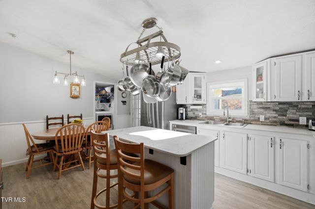 3311 Rebecca Road, Big Stone Gap, VA 24219