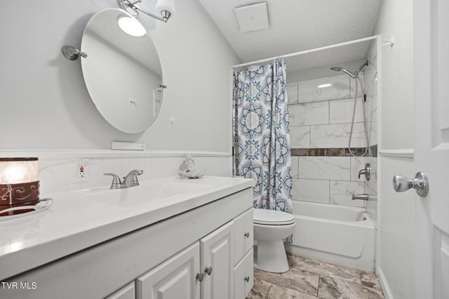 3311 Rebecca Road, Big Stone Gap, VA 24219