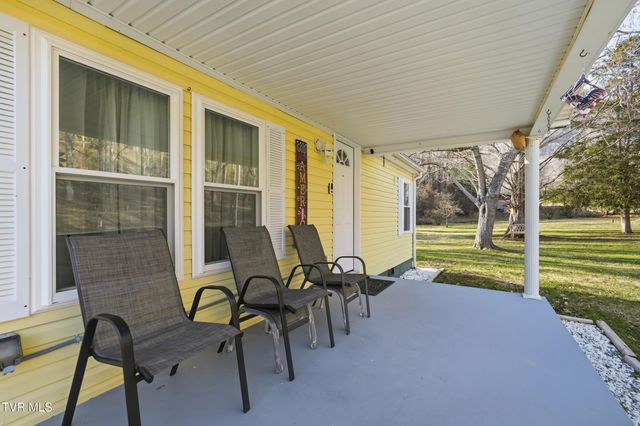 3311 Rebecca Road, Big Stone Gap, VA 24219