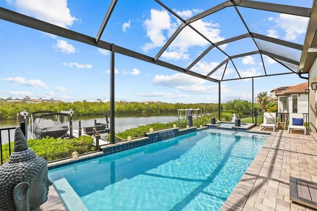 916 SEAGRAPE DRIVE, Ruskin, FL 33570