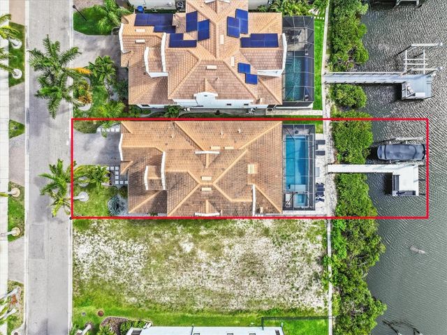 916 SEAGRAPE DRIVE, Ruskin, FL 33570