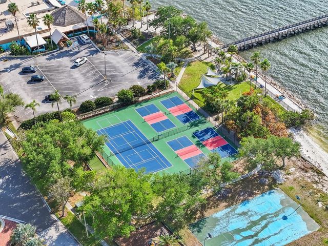 916 SEAGRAPE DRIVE, Ruskin, FL 33570