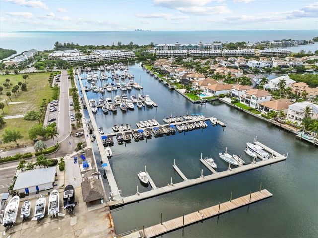 916 SEAGRAPE DRIVE, Ruskin, FL 33570