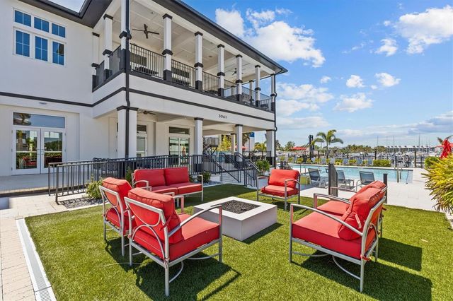 916 SEAGRAPE DRIVE, Ruskin, FL 33570
