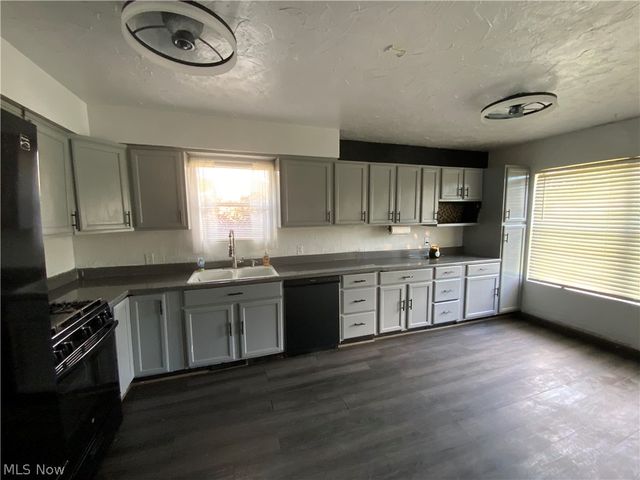 1403 Faulk Avenue, East Liverpool, OH 43920