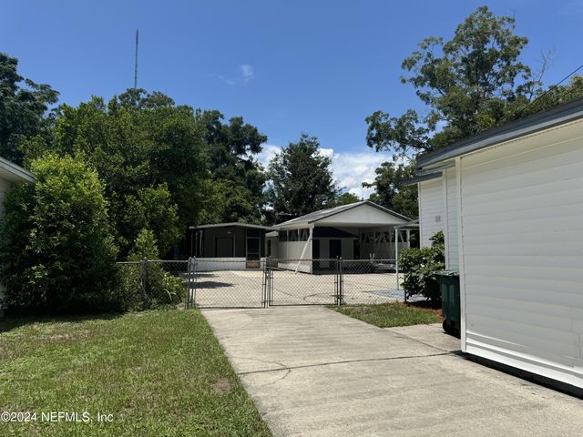 3842 RUBY Drive W, Jacksonville, FL 32246