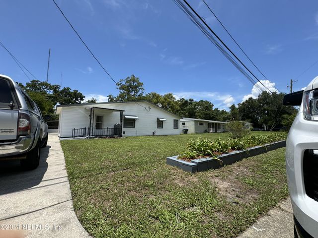 3842 RUBY Drive W, Jacksonville, FL 32246