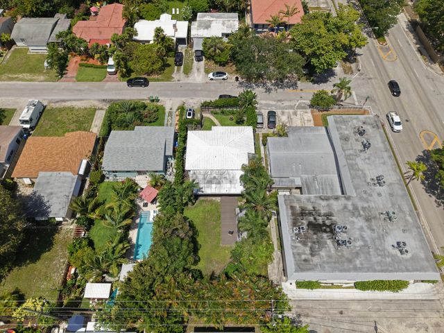 1236 NE 13th Avenue, Fort Lauderdale, FL 33304