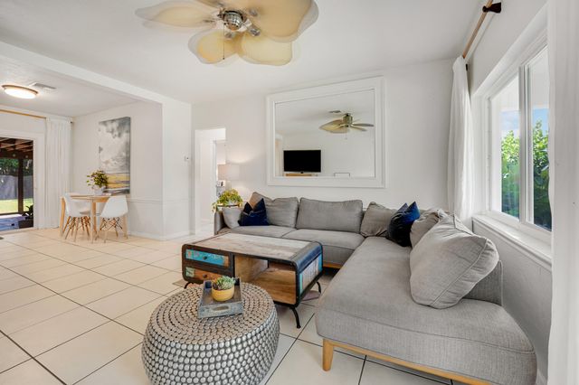 1236 NE 13th Avenue, Fort Lauderdale, FL 33304