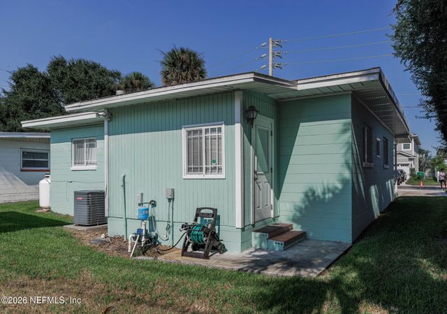 420 11TH Street S, Jacksonville Beach, FL 32250