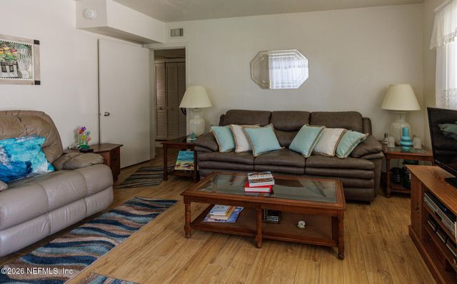 420 11TH Street S, Jacksonville Beach, FL 32250