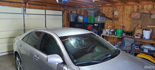 907 W 14Th Street, Muncie, IN 47302