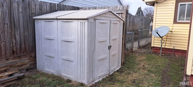 907 W 14Th Street, Muncie, IN 47302