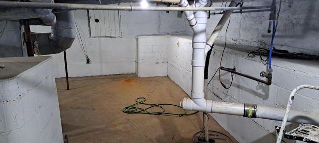 907 W 14Th Street, Muncie, IN 47302